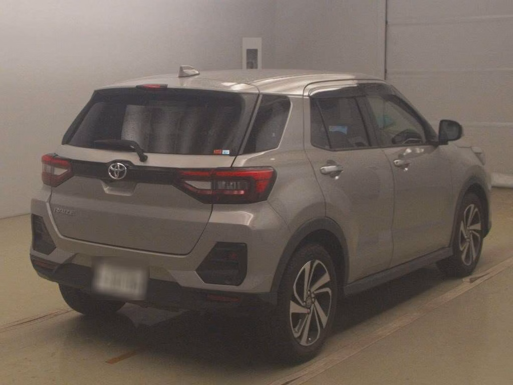 TOYOTA RAIZE