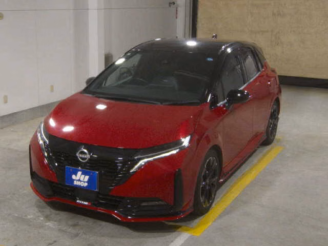 Nissan Aura