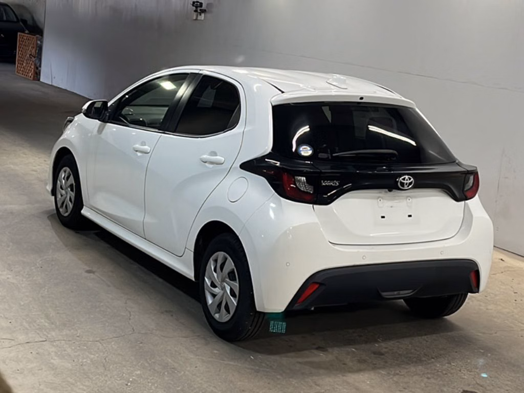 TOYOTA YARIS