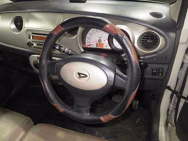 Daihatsu Move Latte