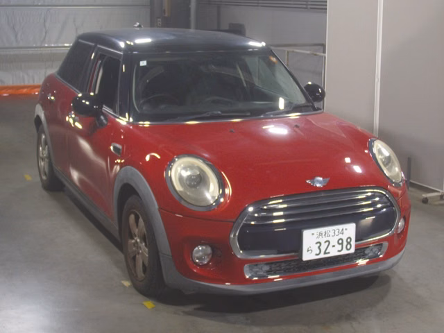 MINI HATCH