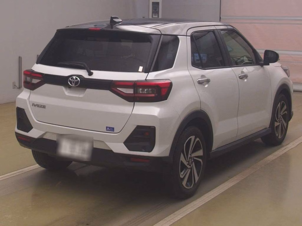 TOYOTA RAIZE