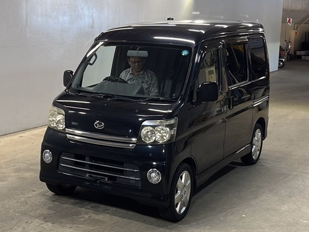 DAIHATSU ATRAI