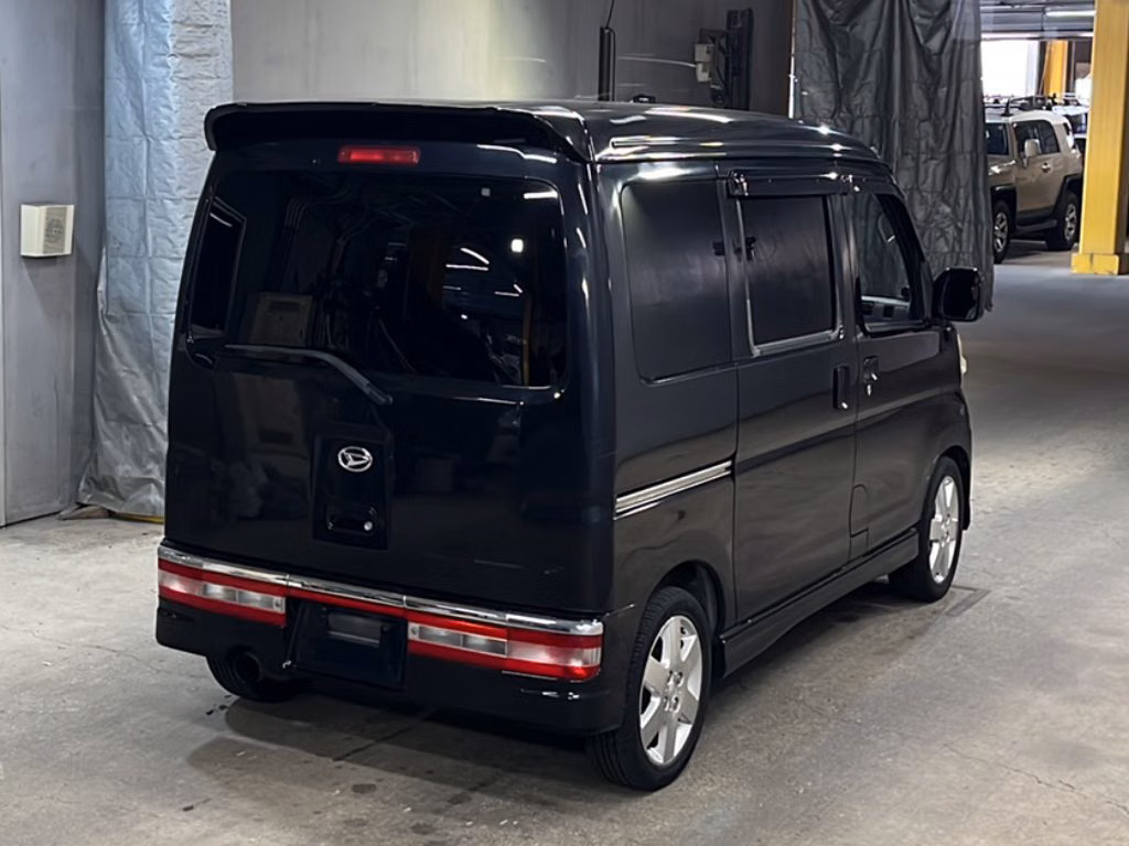 DAIHATSU ATRAI