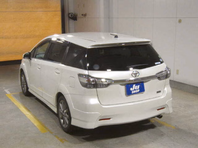 TOYOTA WISH