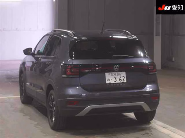 VOLKSWAGEN T-CROSS