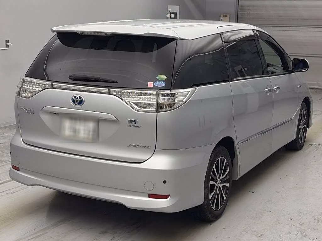 TOYOTA ESTIMA