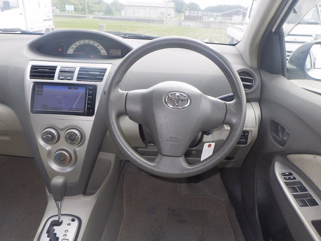 Toyota Belta
