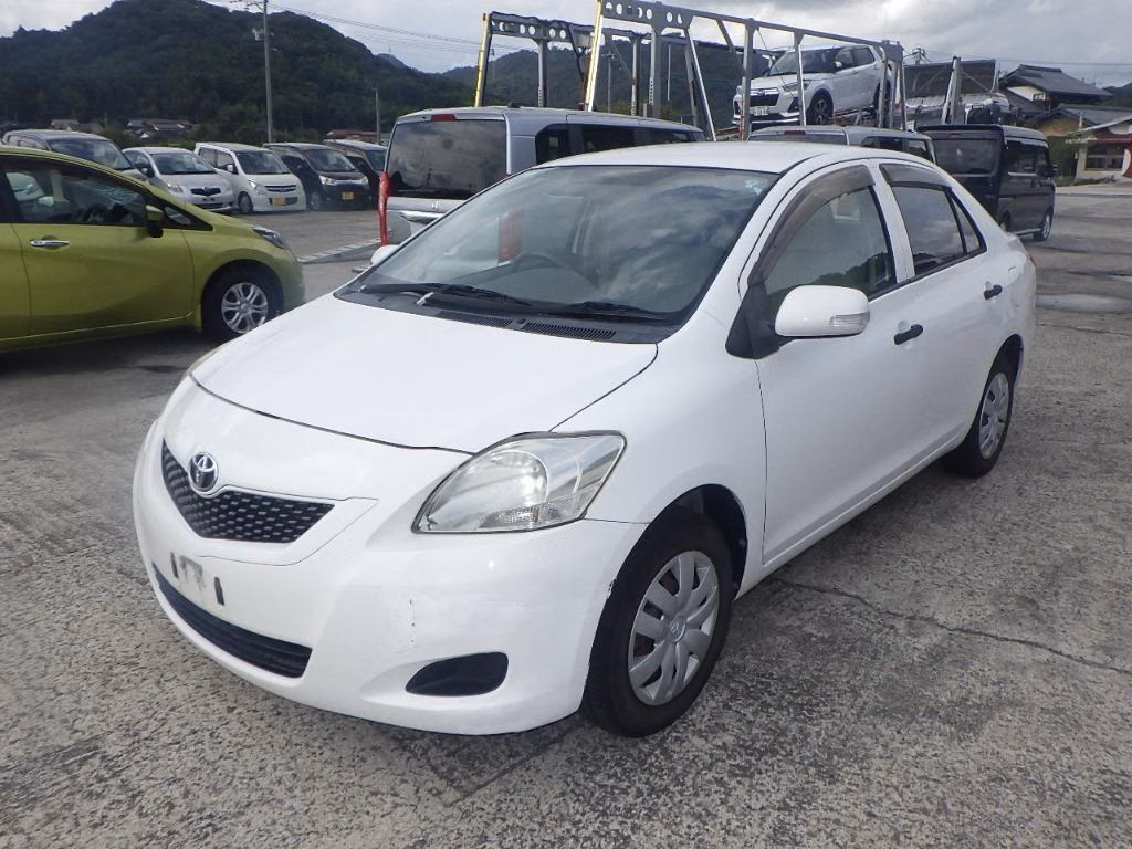 Toyota Belta