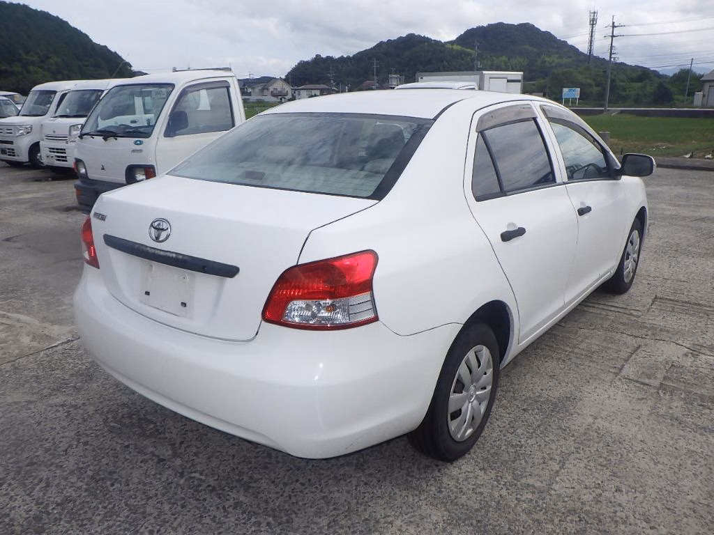 Toyota Belta