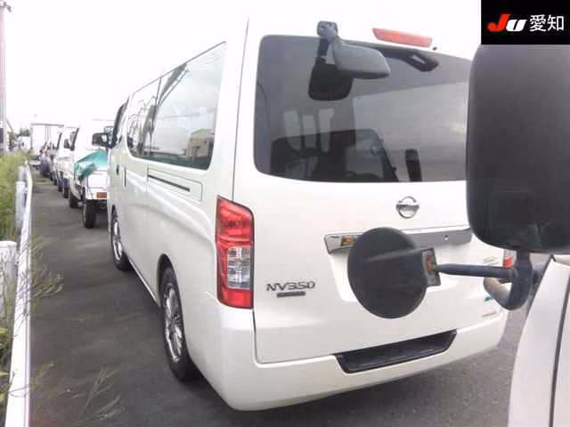 NISSAN NV350 CARAVAN