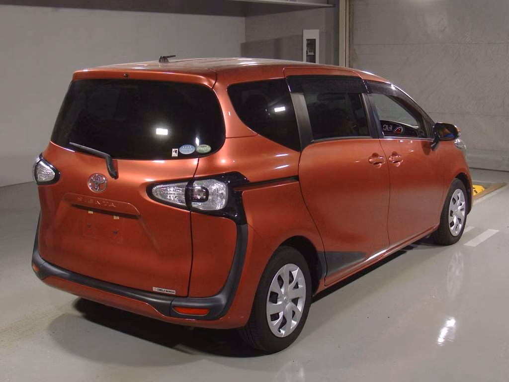 TOYOTA SIENTA