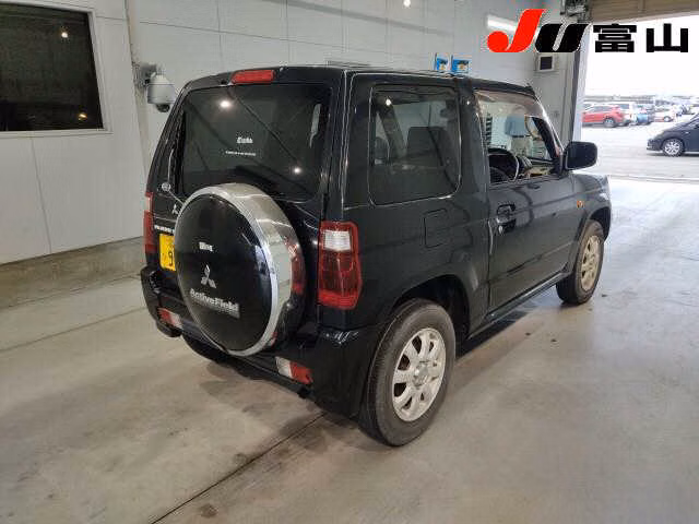 Mitsubishi Pajero Mini