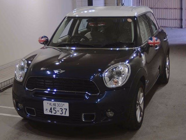MINI CROSSOVER