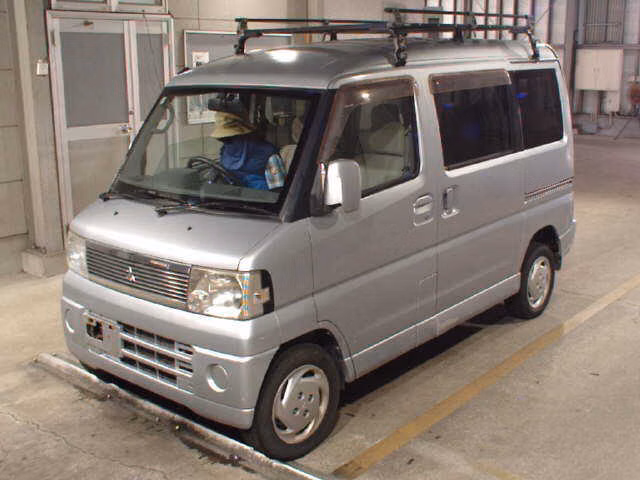 MITSUBISHI TOWN BOX