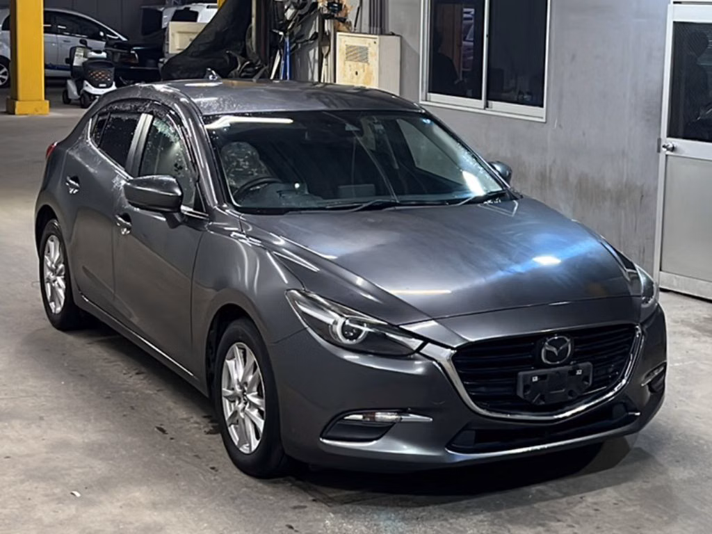 MAZDA AXELA
