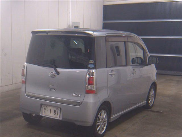 Daihatsu Tanto Exe