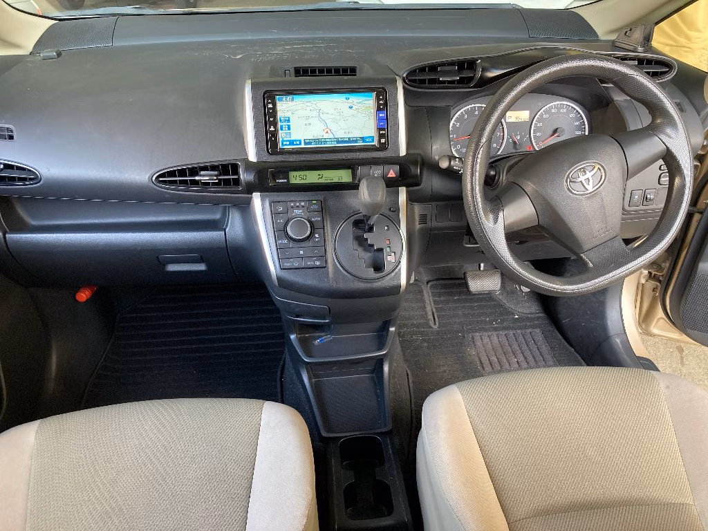 TOYOTA WISH