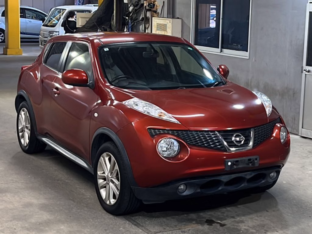 NISSAN JUKE