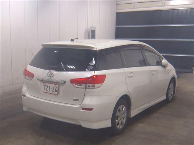 TOYOTA WISH