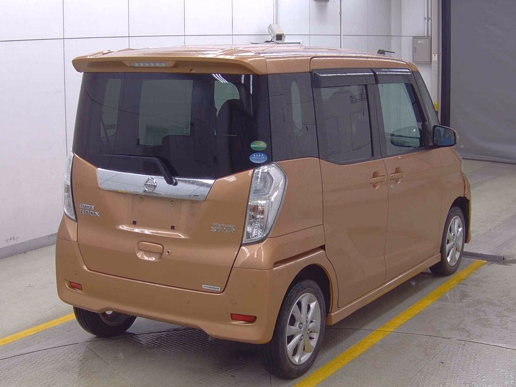 NISSAN DAYZ ROOX