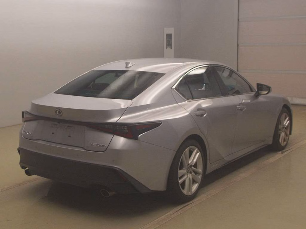 Lexus IS300h