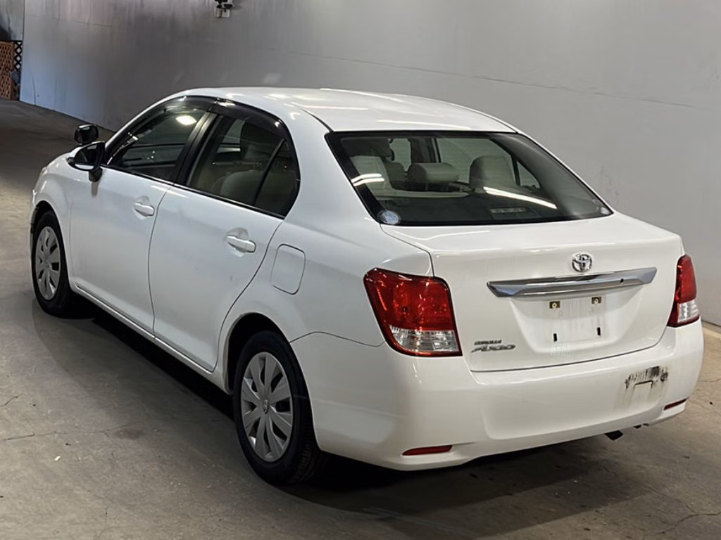 TOYOTA COROLLA AXIO