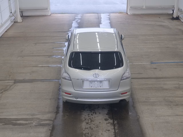 Toyota Mark X Zio