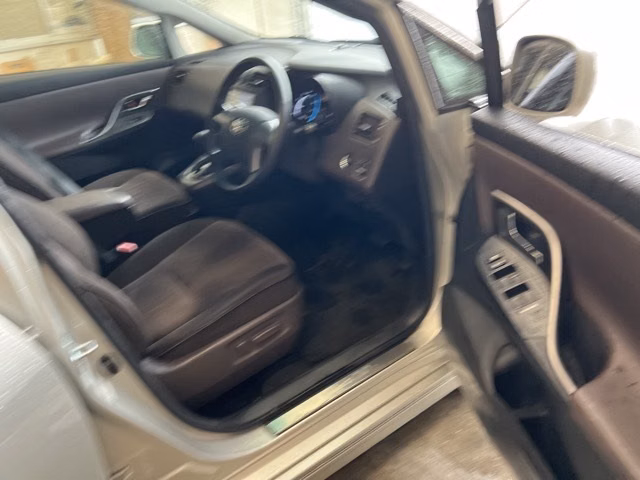 Toyota Mark X Zio