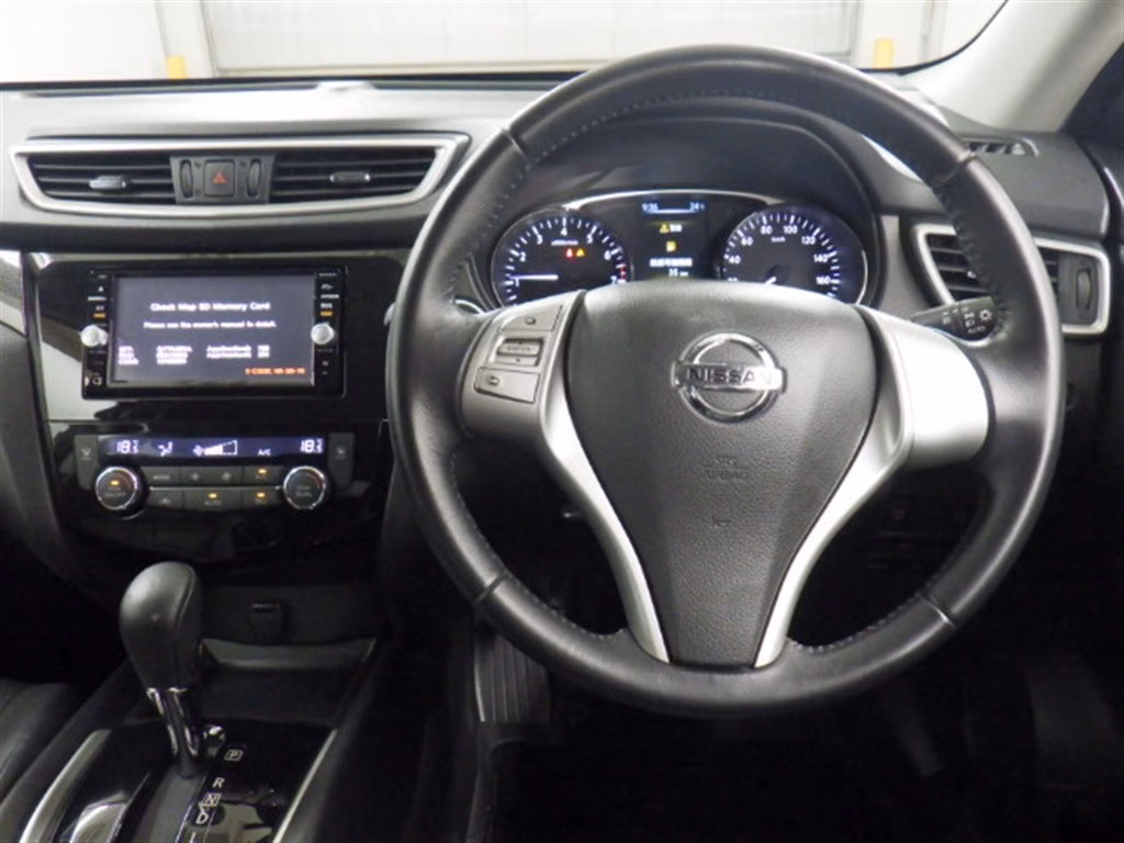 NISSAN X-TRAIL