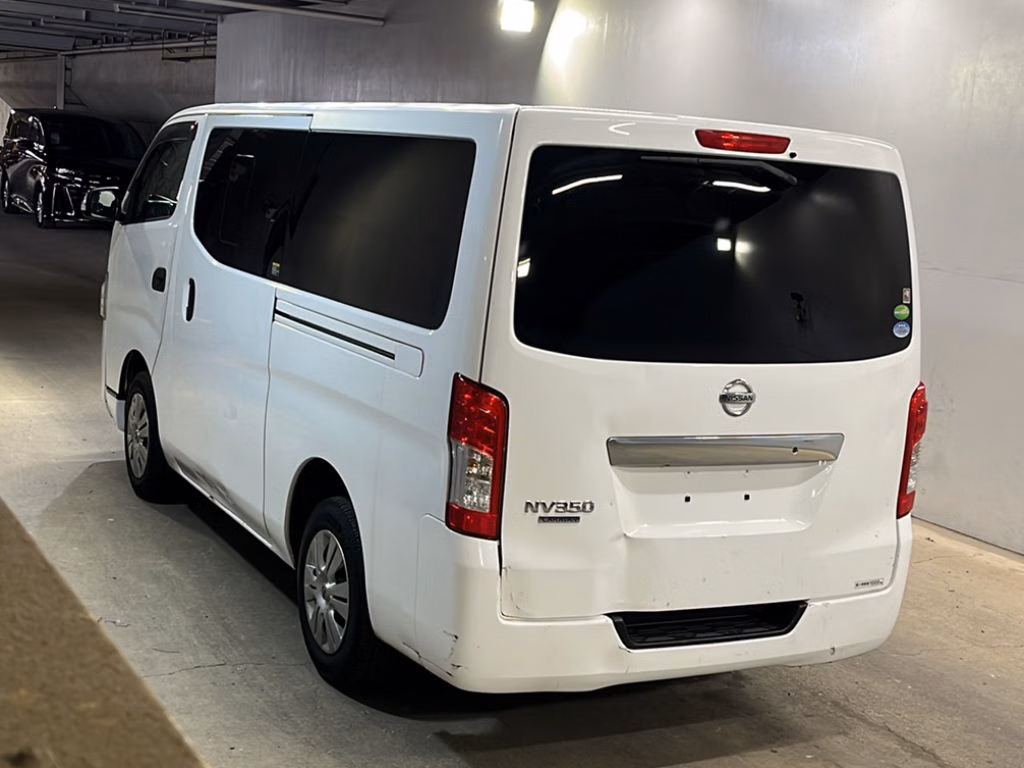NISSAN NV350 CARAVAN