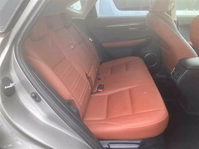Lexus NX200t