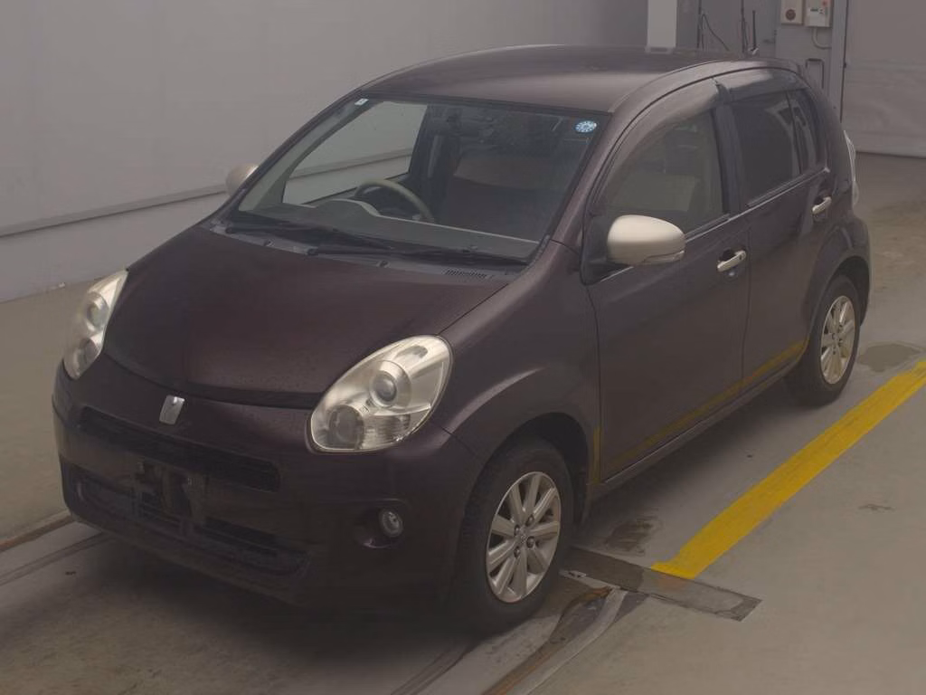 TOYOTA PASSO