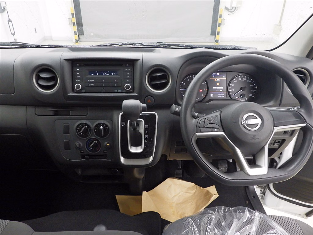 NISSAN CARAVAN