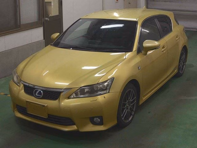 Lexus CT200h