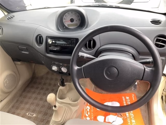 DAIHATSU ESSE
