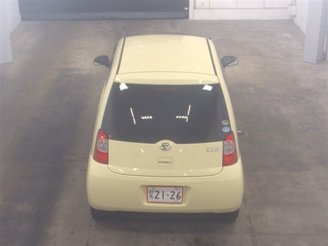 DAIHATSU ESSE