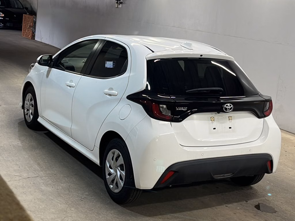 TOYOTA YARIS