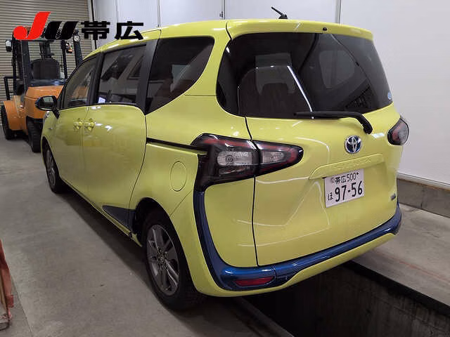 TOYOTA SIENTA