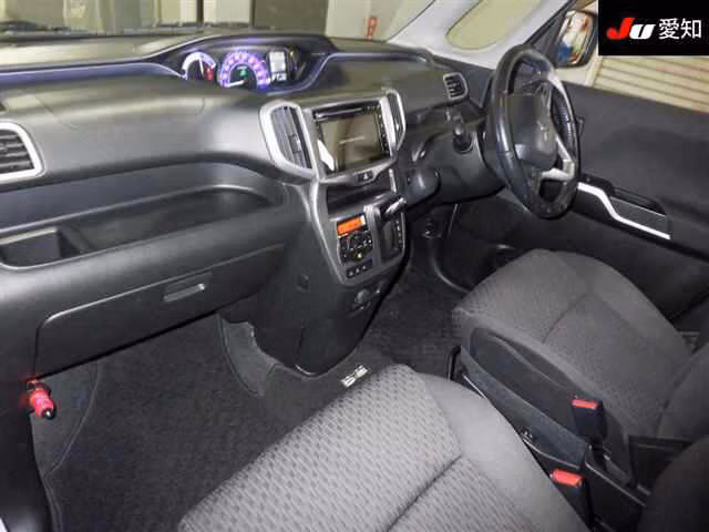 Mitsubishi Delica D:2