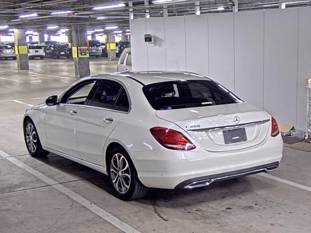 MERCEDES-BENZ C-CLASS