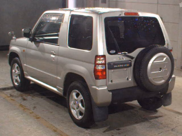 Mitsubishi Pajero Mini