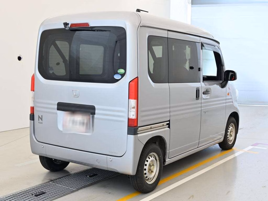 HONDA N-VAN