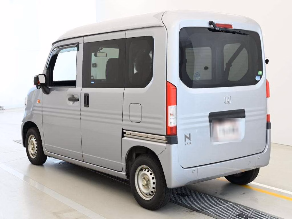 HONDA N-VAN
