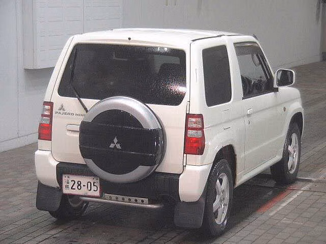 Mitsubishi Pajero Mini