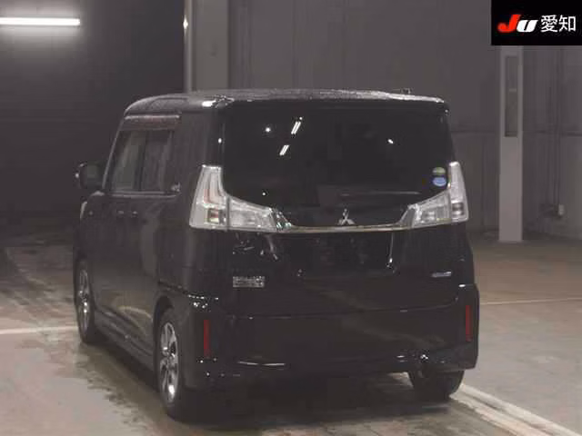 Mitsubishi Delica D:2