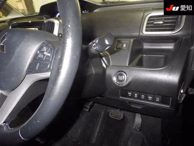 Mitsubishi Delica D:2