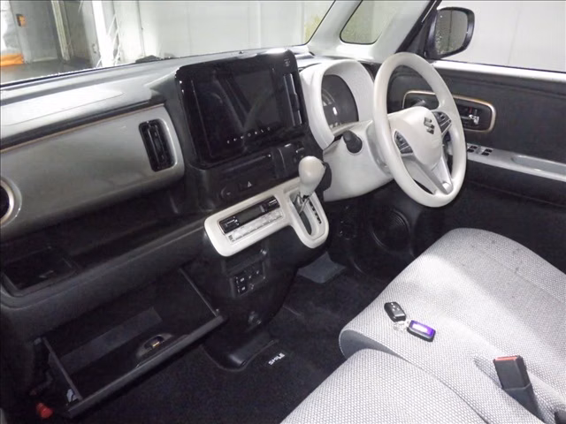 SUZUKI WAGON R SMILE