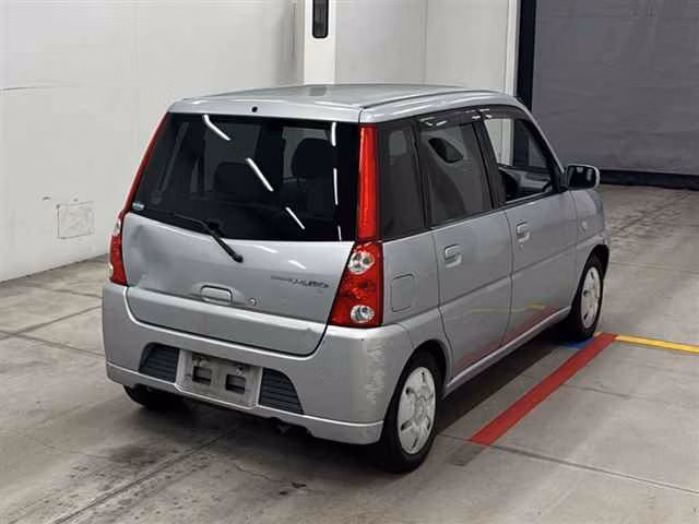 Subaru Pleo