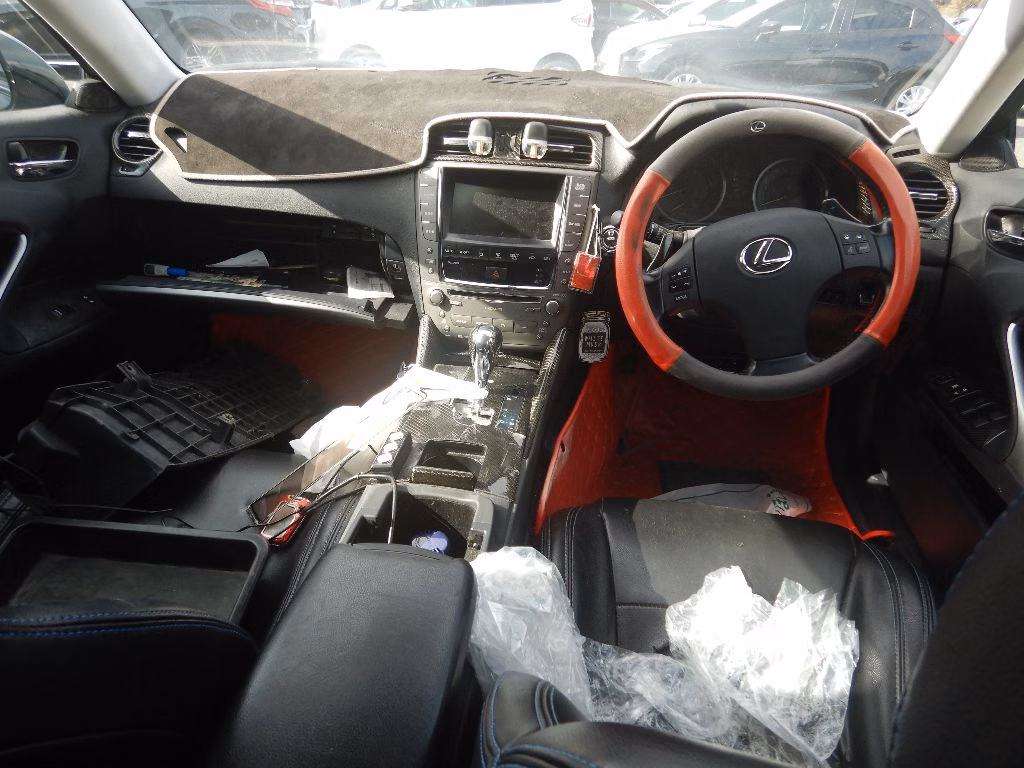 Lexus IS250